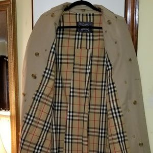 Burberry men's trench coat